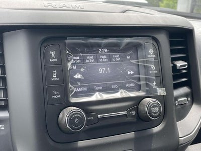 2023 RAM 2500 Tradesman 4x4 Crew Cab 8' Box