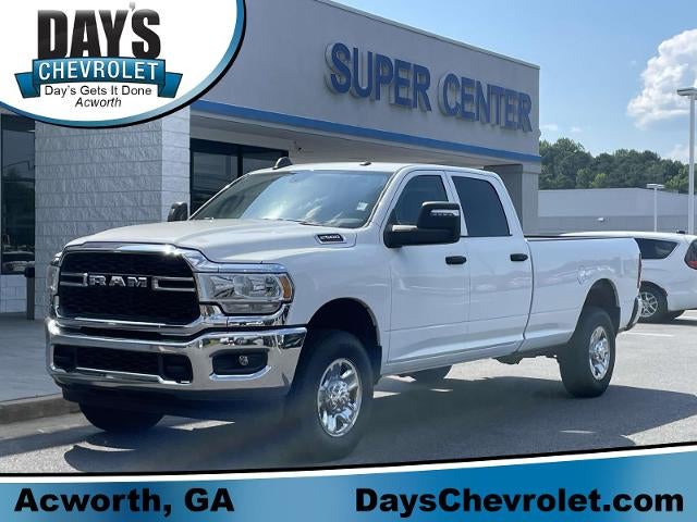 2023 RAM 2500 Tradesman 4x4 Crew Cab 8' Box