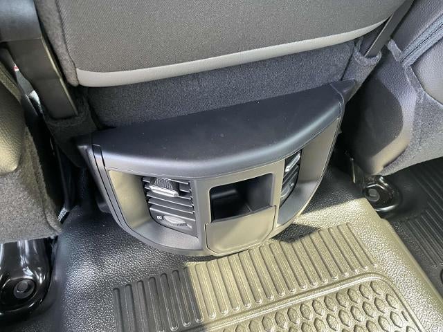 2023 RAM 2500 Tradesman 4x4 Crew Cab 8' Box