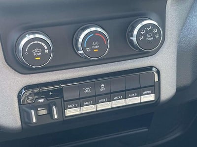 2024 RAM 2500 Tradesman 4x4 Reg Cab 8' Box