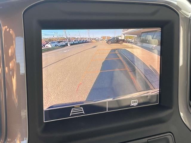 2023 Chevrolet Silverado 1500 Crew Cab Short Box 2-Wheel Drive Custom