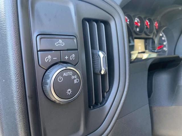 2023 Chevrolet Silverado 1500 Crew Cab Short Box 2-Wheel Drive Custom