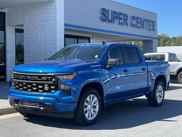 2022 Chevrolet Silverado 1500 Crew Cab Short Box 2-Wheel Drive Custom
