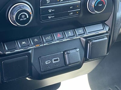 2022 Chevrolet Silverado 1500 Crew Cab Short Box 2-Wheel Drive Custom