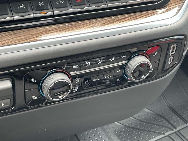 2026 Chevrolet Silverado 1500 Crew Cab Short Box 4-Wheel Drive RST