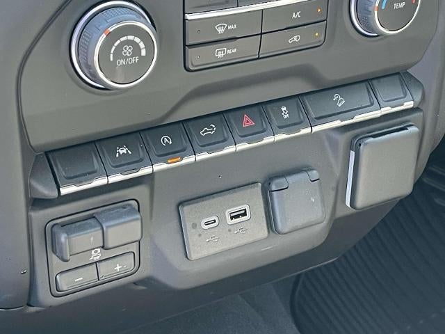 2024 Chevrolet Silverado 1500 Crew Cab Short Box 4-Wheel Drive Custom Trail Boss