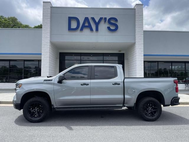 2024 Chevrolet Silverado 1500 Crew Cab Short Box 4-Wheel Drive LT Trail Boss