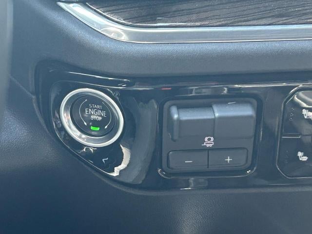2023 Chevrolet Silverado 1500 Crew Cab Short Box 4-Wheel Drive LT Trail Boss