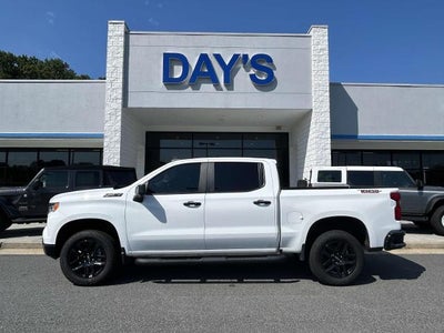 2023 Chevrolet Silverado 1500 Crew Cab Short Box 4-Wheel Drive LT Trail Boss