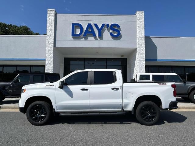 2023 Chevrolet Silverado 1500 Crew Cab Short Box 4-Wheel Drive LT Trail Boss