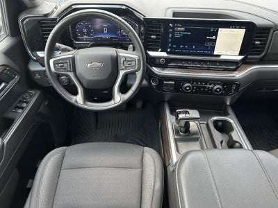 2024 Chevrolet Silverado 1500 Crew Cab Short Box 4-Wheel Drive LT Trail Boss