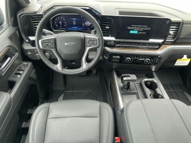 2026 Chevrolet Silverado 1500 Crew Cab Short Box 4-Wheel Drive RST