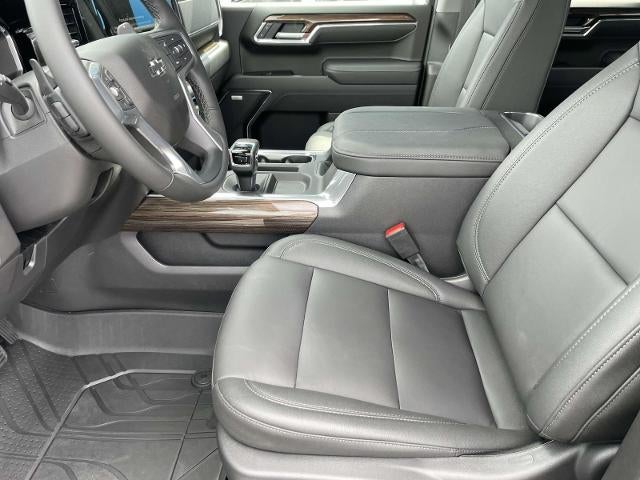 2026 Chevrolet Silverado 1500 Crew Cab Short Box 4-Wheel Drive RST
