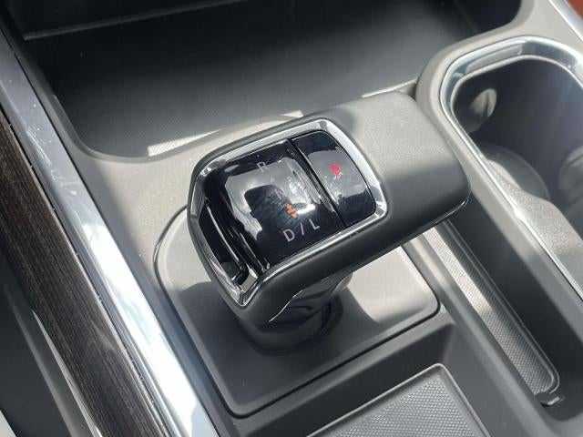 2025 Chevrolet Silverado 1500 Crew Cab Short Box 4-Wheel Drive LT Trail Boss