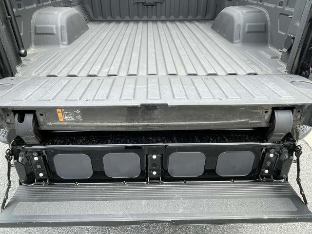 2025 Chevrolet Silverado 1500 Crew Cab Short Box 4-Wheel Drive LT Trail Boss