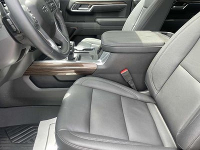 2025 Chevrolet Silverado 1500 Crew Cab Short Box 4-Wheel Drive LT Trail Boss