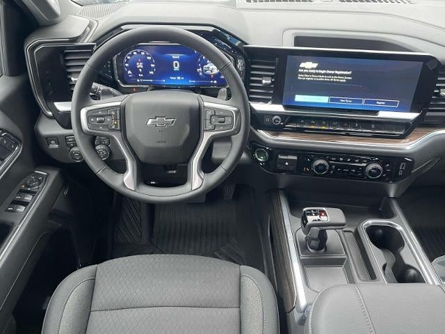 2026 Chevrolet Silverado 1500 Crew Cab Short Box 4-Wheel Drive LT Trail Boss