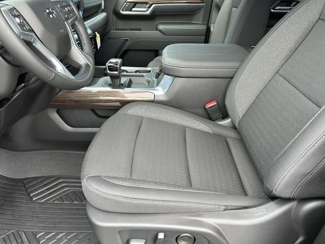 2026 Chevrolet Silverado 1500 Crew Cab Short Box 4-Wheel Drive LT Trail Boss