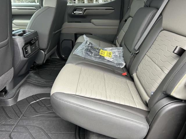 2026 Chevrolet Silverado 1500 Crew Cab Short Box 4-Wheel Drive ZR2