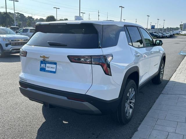 2027 Chevrolet Equinox FWD LT