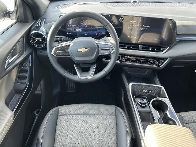 2027 Chevrolet Equinox FWD LT