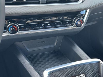 2027 Chevrolet Equinox FWD LT
