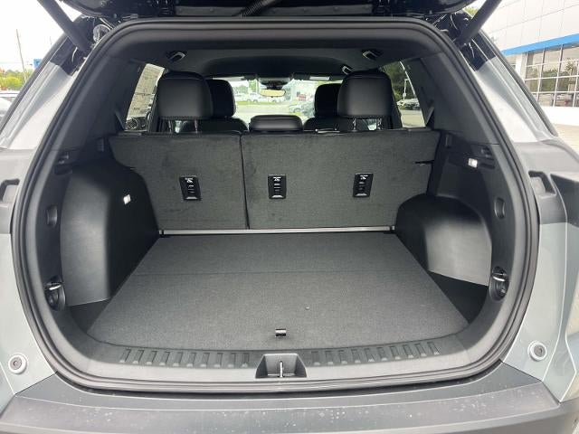 2027 Chevrolet Equinox FWD LT