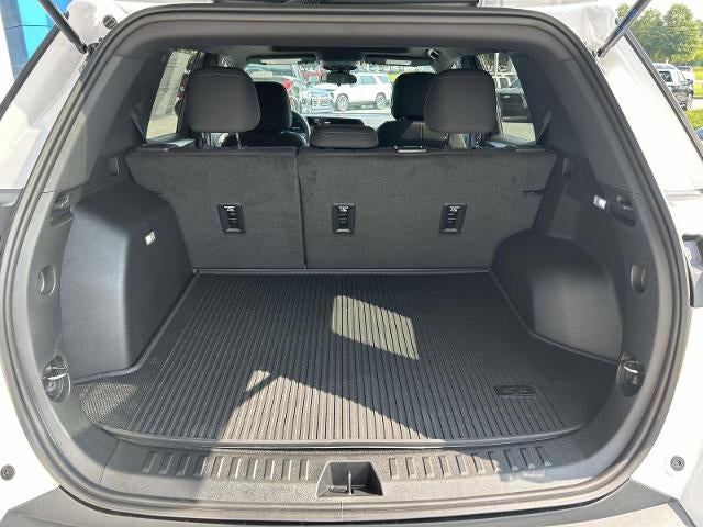 2027 Chevrolet Equinox FWD LT