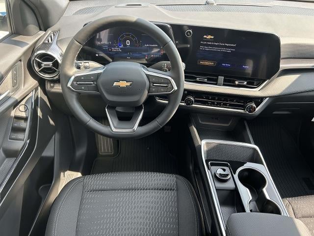 2027 Chevrolet Equinox FWD LT