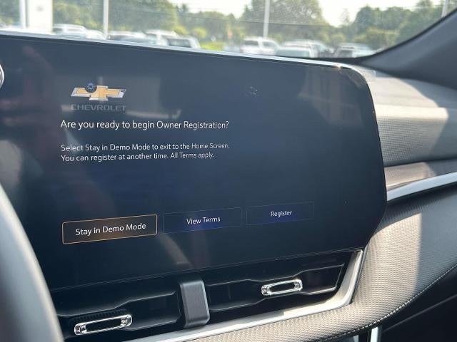 2027 Chevrolet Equinox FWD LT