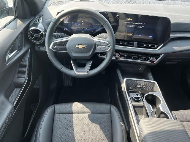 2027 Chevrolet Equinox LT - Photo 6