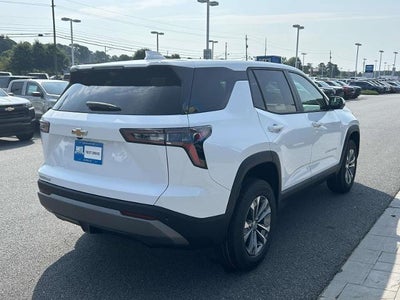 2027 Chevrolet Equinox FWD LT