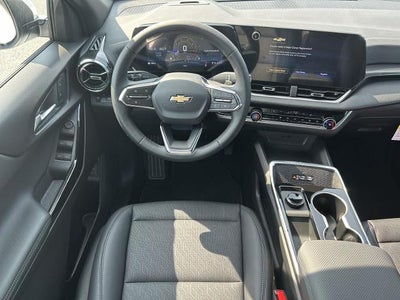 2027 Chevrolet Equinox FWD LT