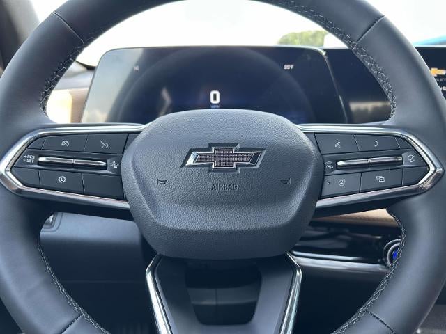 2027 Chevrolet Equinox FWD ACTIV