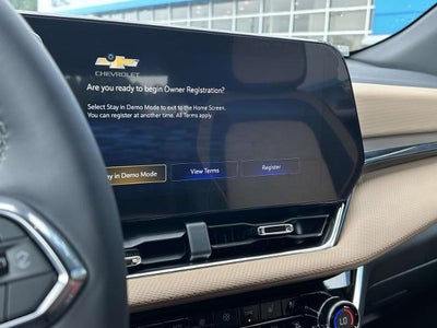 2027 Chevrolet Equinox FWD ACTIV