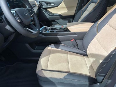 2027 Chevrolet Equinox FWD ACTIV