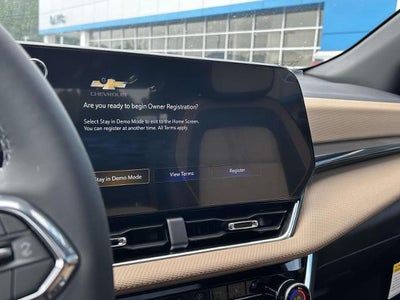 2027 Chevrolet Equinox FWD ACTIV