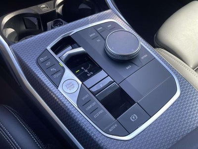 2025 BMW 330i Sedan