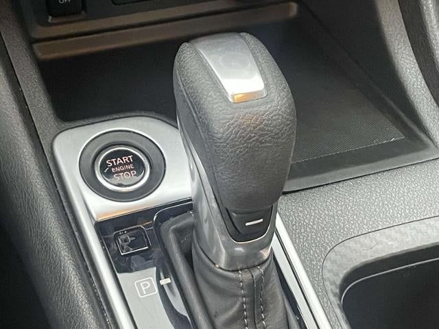 2024 Nissan Sentra SV CVT