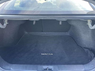 2022 Nissan Sentra SV CVT