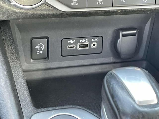 2024 Nissan Sentra SR CVT