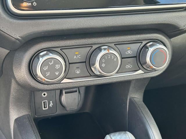 2024 Nissan Versa S Manual