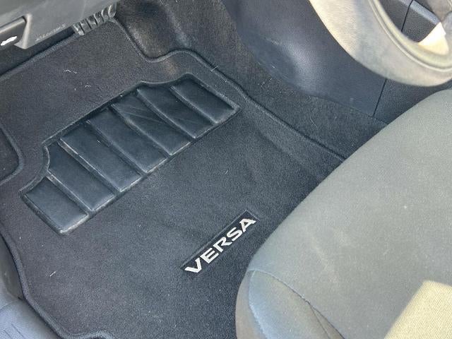 2024 Nissan Versa S Manual