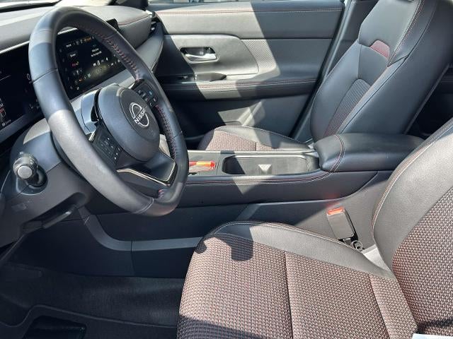 2025 Nissan Kicks SR AWD