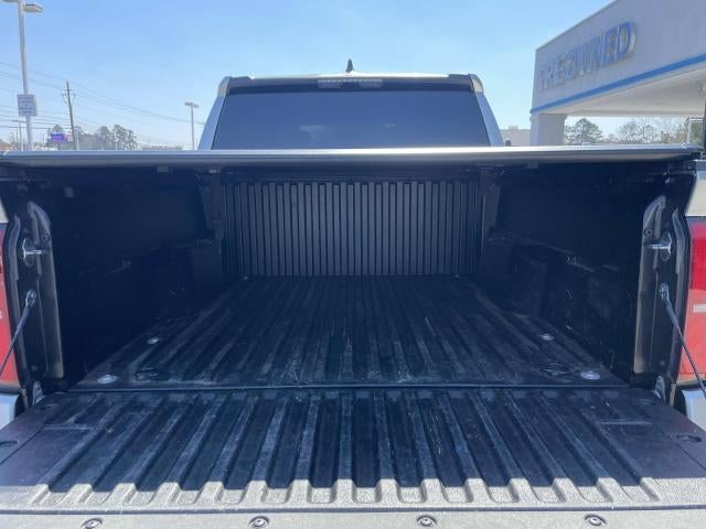 2024 Toyota Tacoma 2WD 2WD SR5 Double Cab 5' Bed AT (SE)