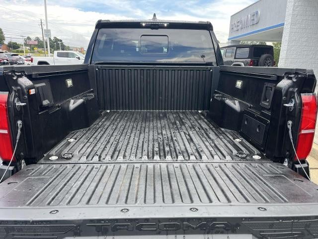 2026 Toyota Tacoma 2WD 2WD TRD Sport Double Cab 5' Bed AT (Natl)
