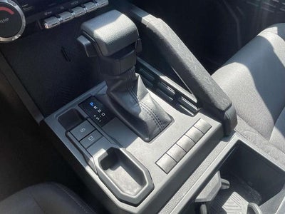 2025 Toyota Tacoma 2WD 2WD SR XtraCab 6' Bed AT (GS)