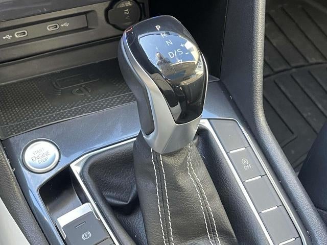 2022 Volkswagen Tiguan 2.0T SE FWD