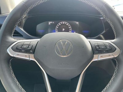 2024 Volkswagen Taos SE 4MOTION