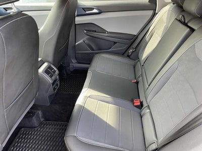 2024 Volkswagen Taos SE 4MOTION